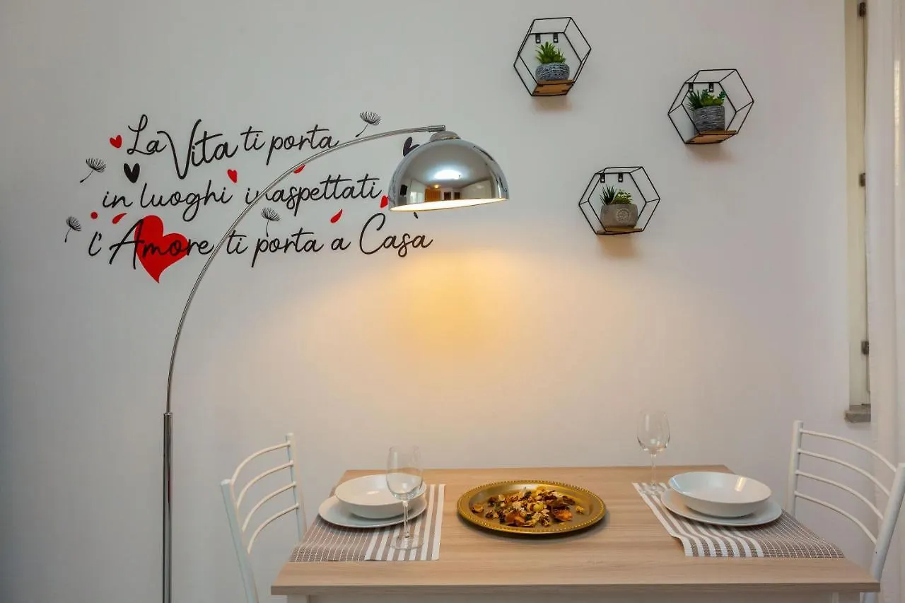 Happy House 7 Minuti Da Mxp E 30 Minuti Da Milano Apartment Busto Arsizio 0*,