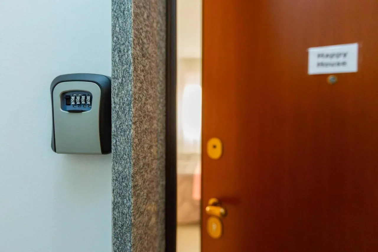 Happy House 7 Minuti Da Mxp E 30 Minuti Da Milano Apartment Busto Arsizio