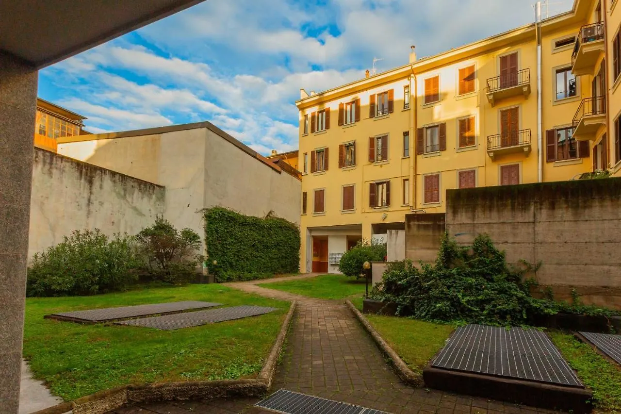 Happy House 7 Minuti Da Mxp E 30 Minuti Da Milano Apartment Busto Arsizio
