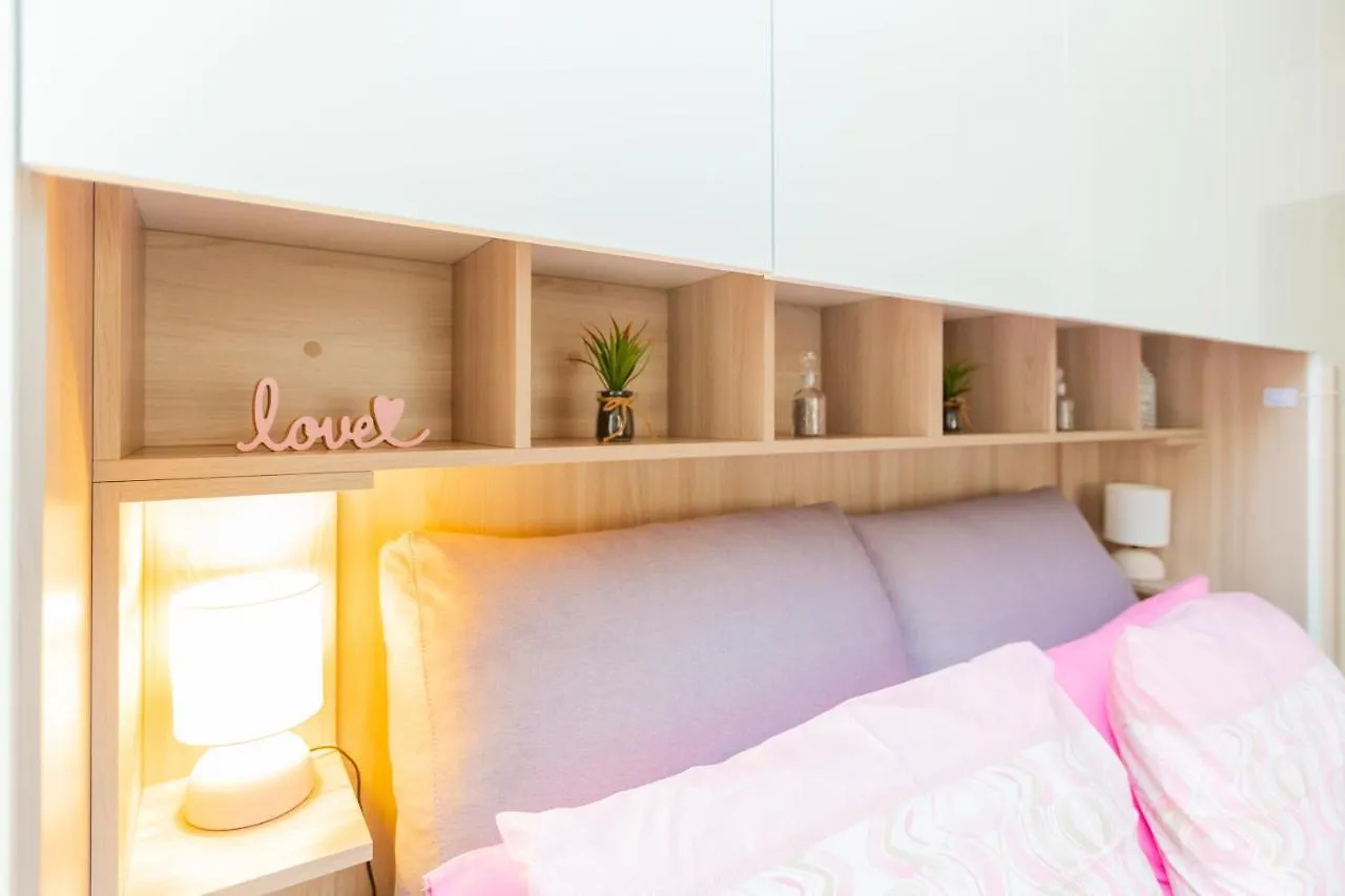 Happy House 7 Minuti Da Mxp E 30 Minuti Da Milano Apartment Busto Arsizio